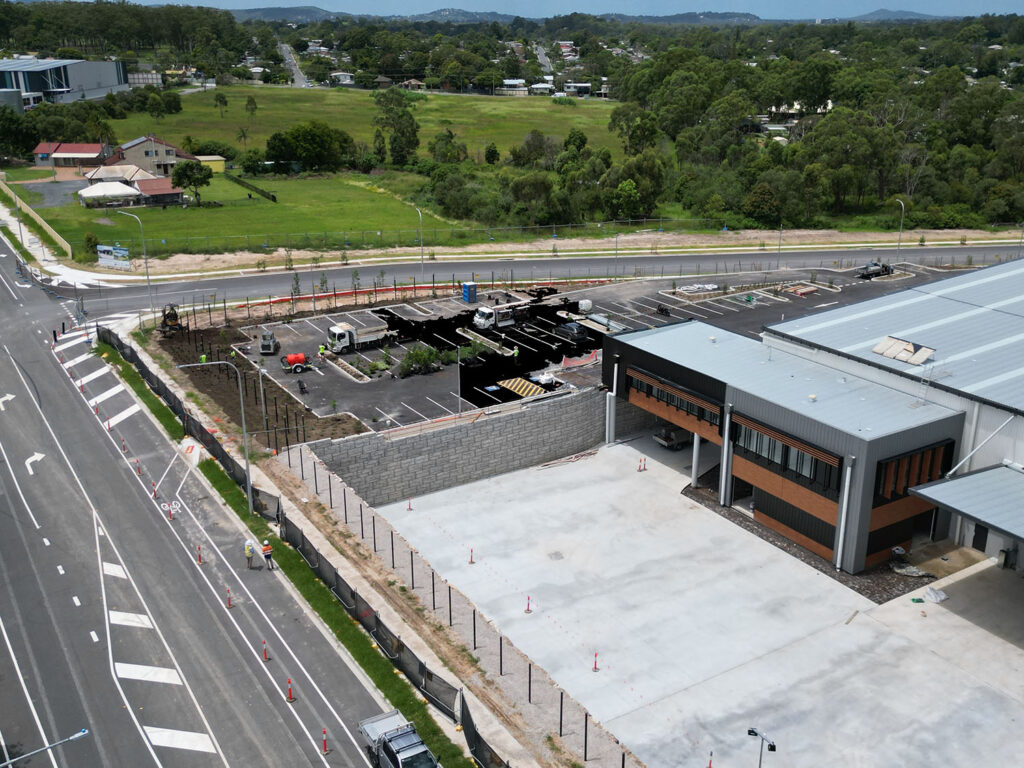 ESR office and Warehouse, Gilmore Road – MagnumStone™ Wall